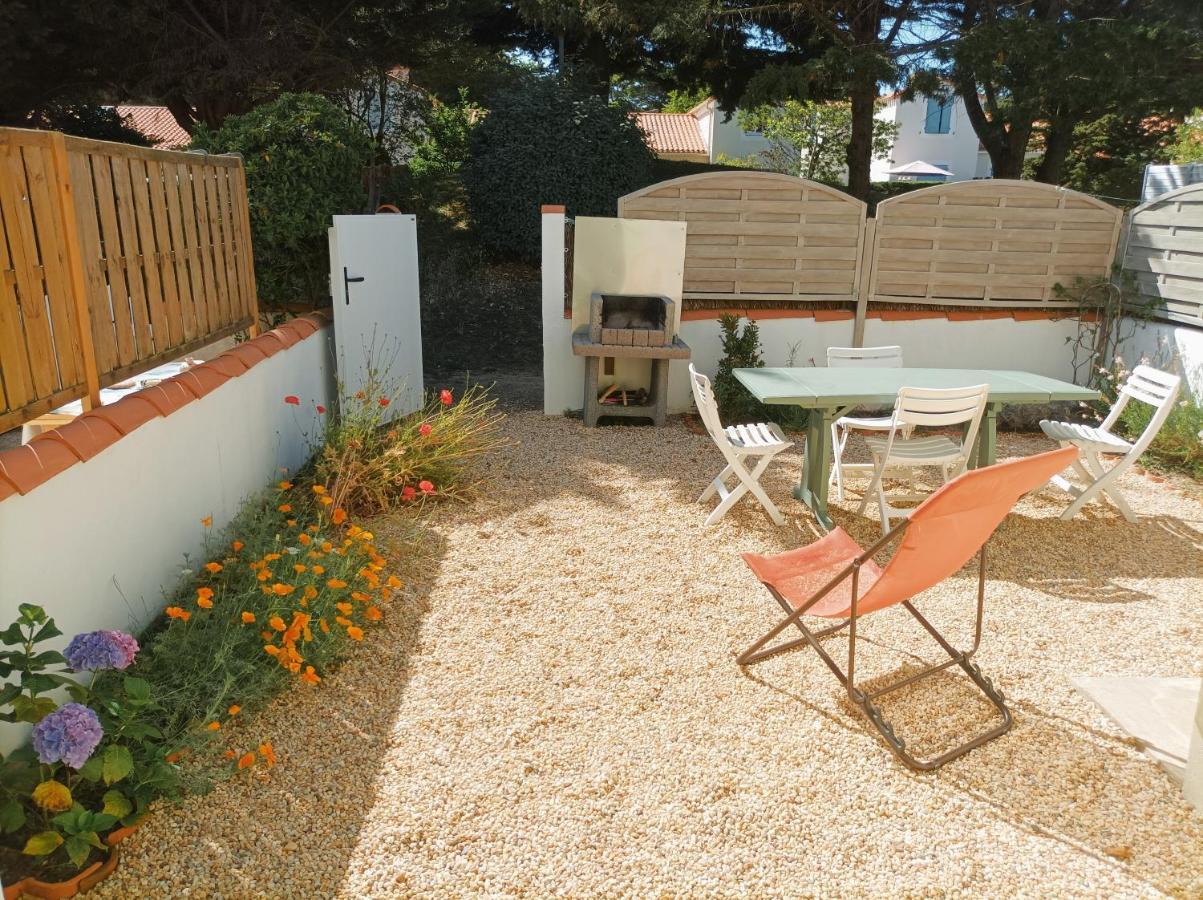Maison Bord De Mer A Noirmoutier Barbatre Exterior photo
